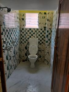 Bathroom Image of 1010 Sq.ft 2 BHK Apartment / Flat for sale in Keshtopur Kolkata for Rs. 4141000