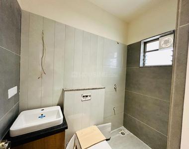Bathroom Image of 1800 Sq.ft 4 BHK Villa for sale in Florence Elegance, Sevasi Vadodara for Rs. 16500000