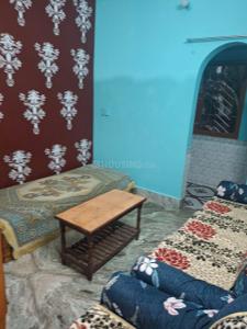 Bedroom Image of 700 Sq.ft 2 BHK Independent House for rent in Tinbatti More Siliguri for Rs. 9000