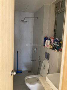 Bathroom Image of 700 Sq.ft 2 BHK Apartment / Flat for sale in Lodha Bel Air, Jogeshwari West Mumbai for Rs. 25200000