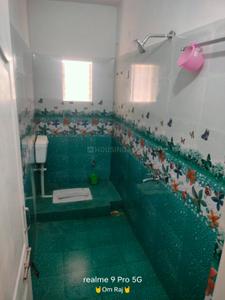 Bathroom Image of 1000 Sq.ft 2 BHK Independent House for rent in Ashiana Digha Road Patna for Rs. 10000