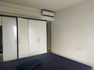 Bedroom Image of 1200 Sq.ft 3 BHK Apartment / Flat for rent in Runwal Elegante, Andheri West Mumbai for Rs. 180000