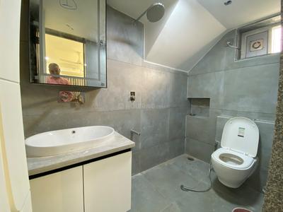 Bathroom Image of 2560 Sq.ft 5 BHK Villa for sale in Pacifica Westridge, Bopal Ahmedabad for Rs. 47000000