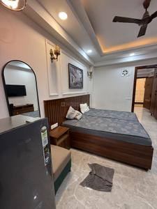 Bedroom Image of 900 Sq.ft 1 BHK Builder Floor for rent in DLF Independent Floors, DLF Phase 3 Gurgaon for Rs. 30000