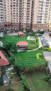 Image of 1390 Sq.ft 3 BHK Apartment / Flat for sale in Amrapali Sapphire, Sector 45, Noida for Rs. 15500000