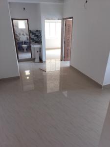 Hall Image of 800 Sq.ft 2 BHK Apartment / Flat for sale in Chinar Park Kolkata for Rs. 3700000