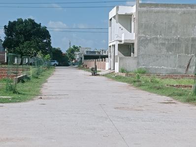 Image of 1000 Sq.ft Residential Plot / Land for sale in Amausi, Lucknow for Rs. 1500000