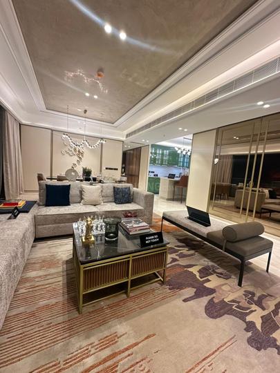 Luxury 4 BHK  Villa Main Image 1