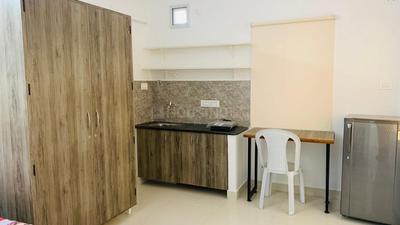 Kitchen Image of 450 Sq.ft 1 RK Studio for rent in Halasuru Bengaluru for Rs. 20000