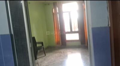 Bedroom Image of 2000 Sq.ft 3 BHK Builder Floor for rent in Sharda Nagar Lucknow for Rs. 15000