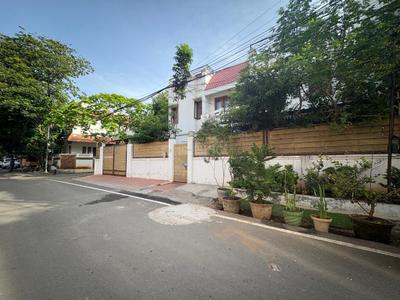 Image of 3600 Sq.ft Residential Plot / Land for sale in Nungambakkam, Chennai for Rs. 105000000