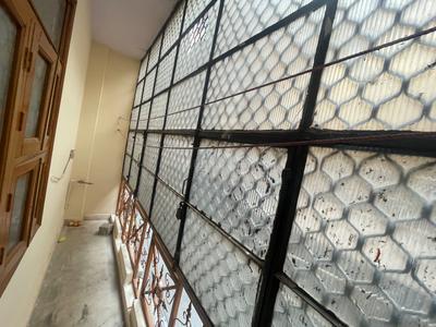 Balcony Image of 668 Sq.ft 2 BHK Builder Floor for sale in Pandav Nagar New Delhi for Rs. 7900000