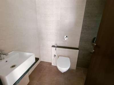 Bathroom Image of 999 Sq.ft 3 BHK Apartment / Flat for rent in Dem Cygnus, Kandivali West Mumbai for Rs. 62000