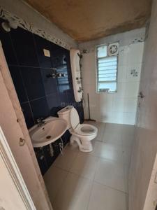 Bathroom Image of 1130 Sq.ft 3 BHK Apartment / Flat for rent in South City Garden, Behala Kolkata for Rs. 30000