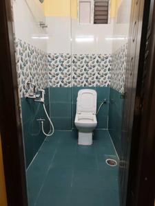 Common Bathroom Image of 680 Sq.ft 1 BHK Apartment / Flat for rent in Hafeezpet Hyderabad for Rs. 17000
