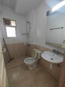 Image of 1250 Sq.ft 3 BHK Apartment / Flat for rent in Hiranandani Crown, Hiranandani Estate, Thane for Rs. 67000