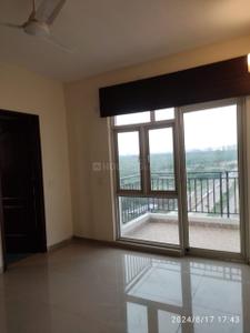 Living Room Image of 1750 Sq.ft 3 BHK Apartment / Flat for rent in Omaxe Waterscapes, Arjunganj Lucknow for Rs. 30000