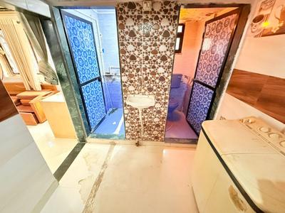 Bedroom Image of 250 Sq.ft 1 RK Apartment / Flat for rent in Sai Darshan CHS, Andheri East Mumbai for Rs. 25000