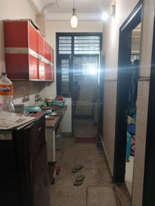 Kitchen Image of 700 Sq.ft 1.5 BHK Builder Floor for rent in Sector 71 Noida for Rs. 18000