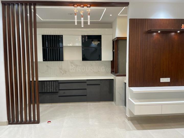 Golden Residency 5 Main Image 1