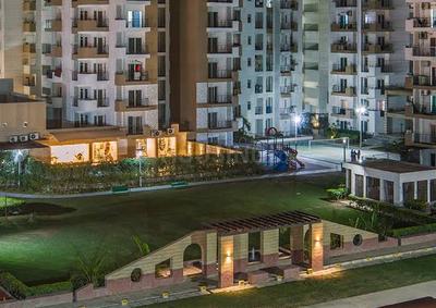 Image of 1075 Sq.ft 2.5 BHK Apartment / Flat for sale in Express Zenith, Sector 77, Noida for Rs. 13000000