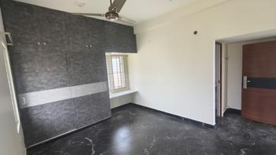 Bedroom Image of 800 Sq.ft 1 BHK Builder Floor for rent in Sithanur Salem for Rs. 9000
