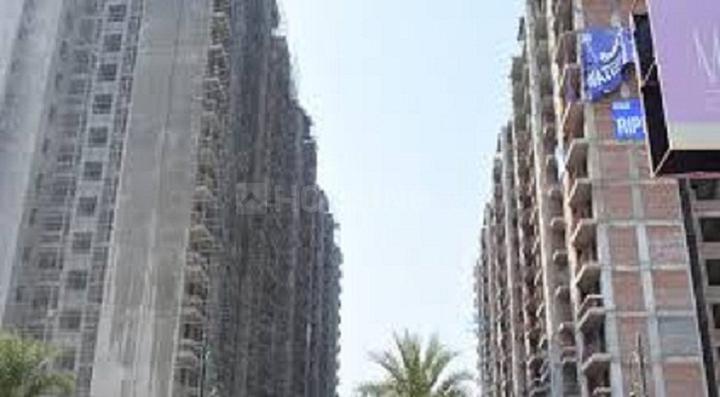 Omaxe Waterscapes Phase 1 Main Image 1