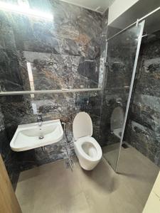 Image of 809 Sq.ft 2 BHK Apartment / Flat for rent in Dosti Eastern Bay, Wadala, Mumbai for Rs. 100000