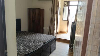 Bedroom Image of 270 Sq.ft 1 RK Apartment / Flat for rent in Emaar Emerald Floors Premier, Sector 65 Gurgaon for Rs. 14000