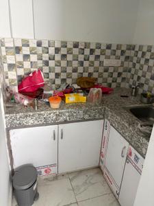 Kitchen Image of 500 Sq.ft 1 RK Builder Floor for rent in Sector 40 Gurgaon for Rs. 18000