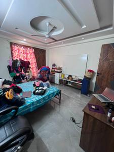 Hall Image of 2367 Sq.ft 3 BHK Builder Floor for rent in Sector 10A Gurgaon for Rs. 45000