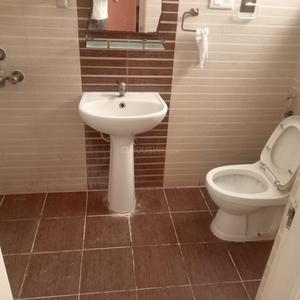 Bathroom Image of 1200 Sq.ft 2 BHK Independent House for rent in Marathahalli Bengaluru for Rs. 44000