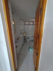 Bathroom Image of 3000 Sq.ft 7 BHK Duplex for rent in Anisabad Patna for Rs. 100000