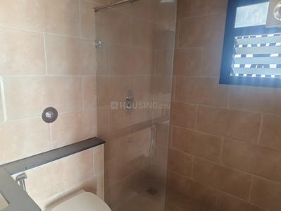 Bathroom Image of 1450 Sq.ft 3 BHK Apartment / Flat for rent in Purva Atmosphere, R.K. Hegde Nagar Bengaluru for Rs. 68000