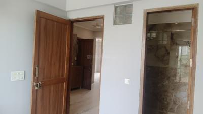 Bedroom Image of 2500 Sq.ft 3 BHK Builder Floor for rent in BPTP Amstoria , Sector 102 Gurgaon for Rs. 50000
