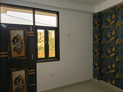 Bedroom Image of 900 Sq.ft 3 BHK Builder Floor for sale in DLF Ankur Vihar Ghaziabad for Rs. 3450003