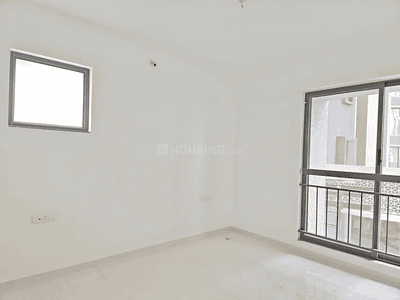 Bedroom Image of 745 Sq.ft 2 BHK Apartment / Flat for sale in Wellington at Pride World City, Charholi Budruk Pune for Rs. 8200000