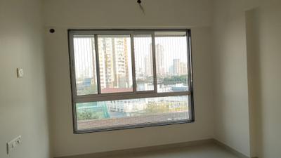 Bedroom Image of 750 Sq.ft 2 BHK Apartment / Flat for rent in Raoji Sojpal Building, Dadar West Mumbai for Rs. 90000