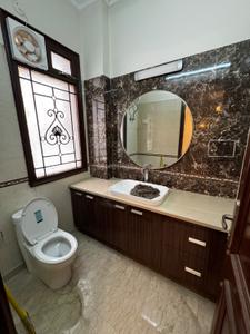 Image of 3000 Sq.ft 2 BHK Builder Floor for sale in New Friends Colony, New Delhi for Rs. 55000000