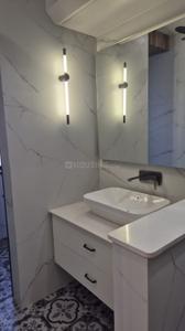 Sector 32 Bathroom One 1
