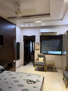 Bedroom Image of 1850 Sq.ft 3 BHK Independent House for rent in Sector 46 Noida for Rs. 60000