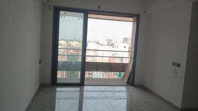Living Room Image of 1765 Sq.ft 3 BHK Apartment / Flat for rent in Keshar Kadam, Thaltej Ahmedabad for Rs. 35000