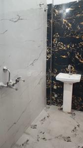 Bathroom Image of 900 Sq.ft 2 BHK Independent House for rent in Patthri Bagh Dehradun for Rs. 16000