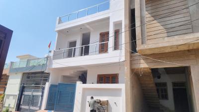 Building Image of 1500 Sq.ft 3 BHK Independent House for sale in Gomti Nagar Lucknow for Rs. 6500000