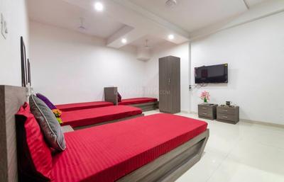 Bedroom Image of PAYING GUEST in Shivaji Nagar, Pune