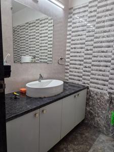 Bathroom Image of 1400 Sq.ft 2 BHK Apartment / Flat for rent in Tilak Nagar Bhavnagar for Rs. 25500