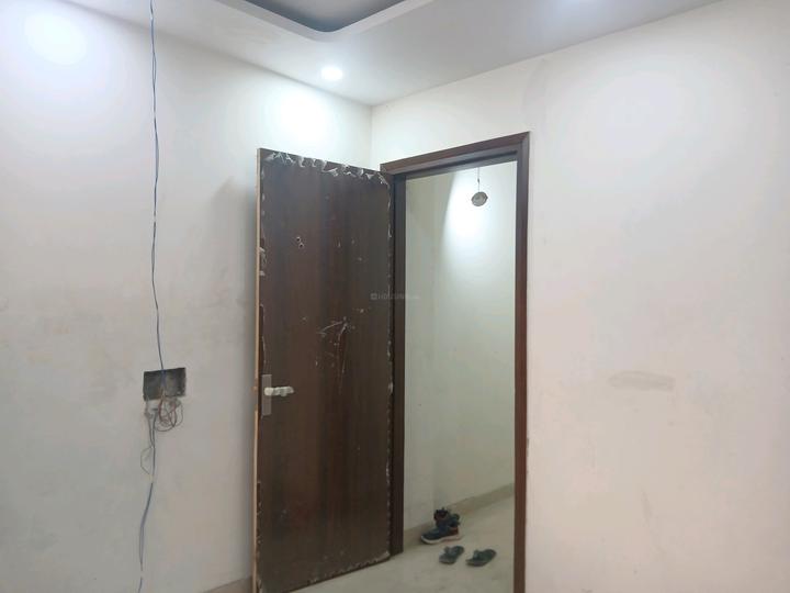 Sharda Puri, Ramesh Nagar Bedroom One 1