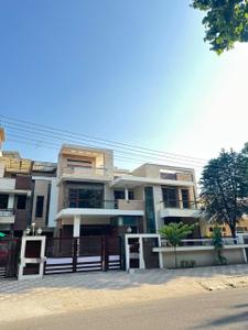 Image of 4500 Sq.ft 6 BHK Independent House for sale in Sector 61, Mohali for Rs. 160000000