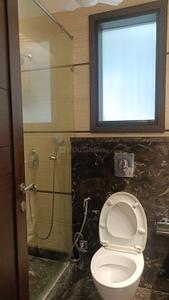 Bathroom Image of 1800 Sq.ft 3 BHK Builder Floor for rent in Hauz Khas New Delhi for Rs. 140000