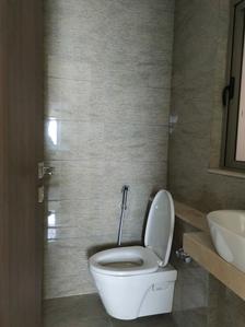 Common Bathroom Image of 950 Sq.ft 2 BHK Apartment / Flat for rent in Sheth Auris Bliss, Malad West Mumbai for Rs. 58000